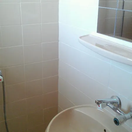 Famili Barba Yani Golden Sands