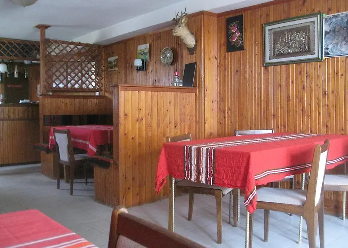 Famili Barba Yani Hotel