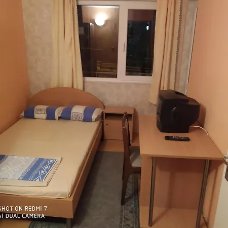 Famili Barba Yani Hotell