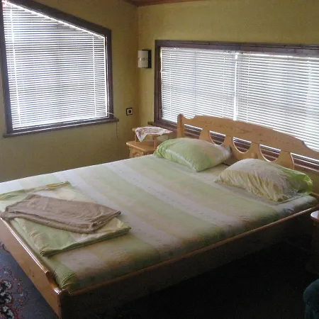 Famili Barba Yani Hotel Złote Piaski