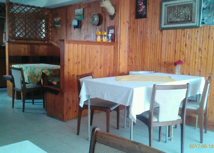 Famili Barba Yani * Golden Sands